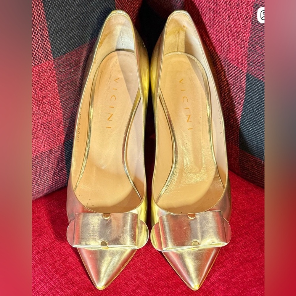 Vicini Gold Women's Heels size 40.5